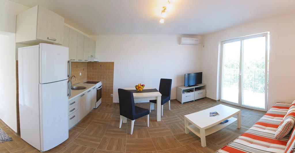 Apartmani Tivat Kaludjerovic Quarto foto